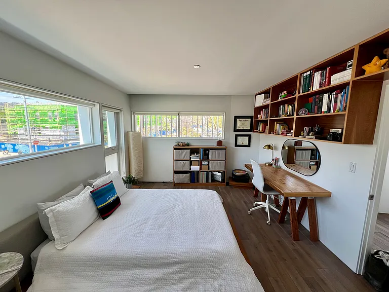 2851 N Buzz Ct — Photo 12