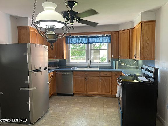 4th image of 137 McLendon St