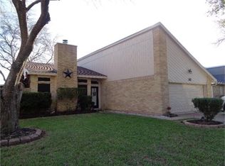 30 Ranch House Loop, Angleton, TX 77515