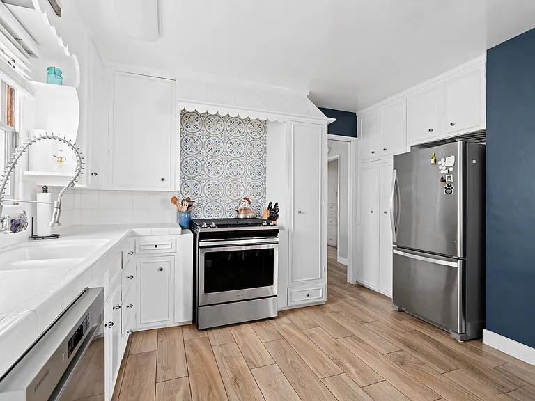 714 Heliotrope Ave — Photo 6