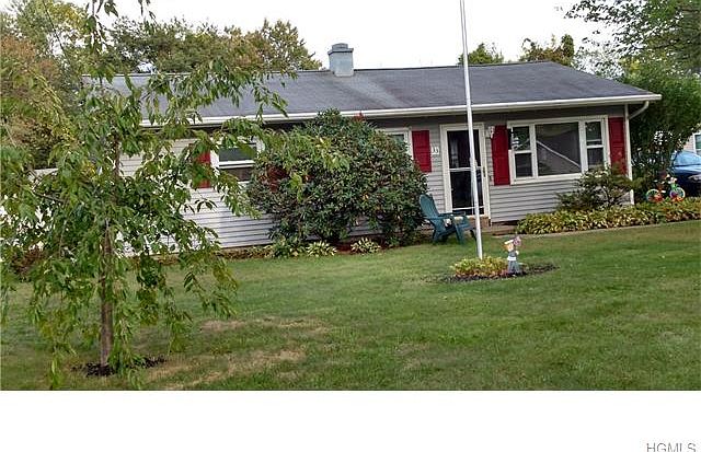 1st image of 33 Briarwood Cres