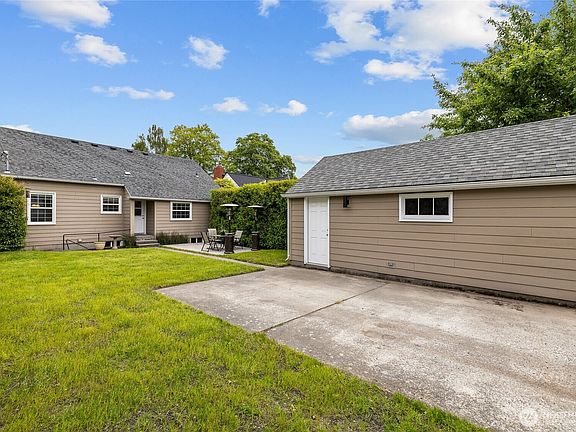 4th image of 4144 N 30th Street