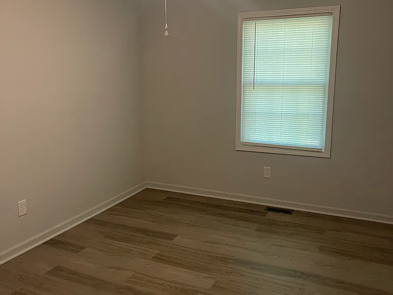 1509 Fort Hill Dr — Photo 5