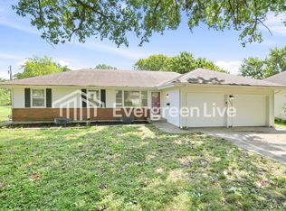4001 S Leslie Ave, Independence, MO 64055