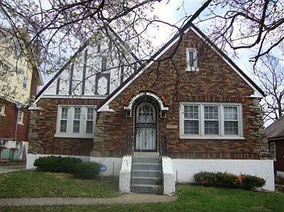 1st image of 2966 Woodrow Ave