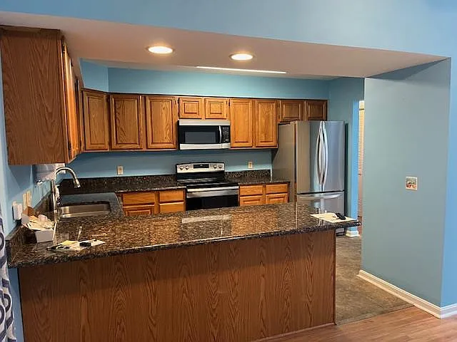 3 bed, 1364 sqft, $2,300 — Photo 4