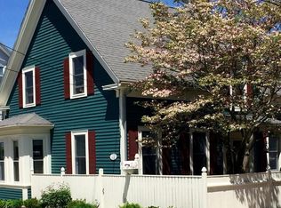 53 Franklin St, Peabody, MA 01960