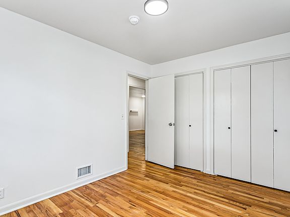 2nd image of 633 N Clayton Ave