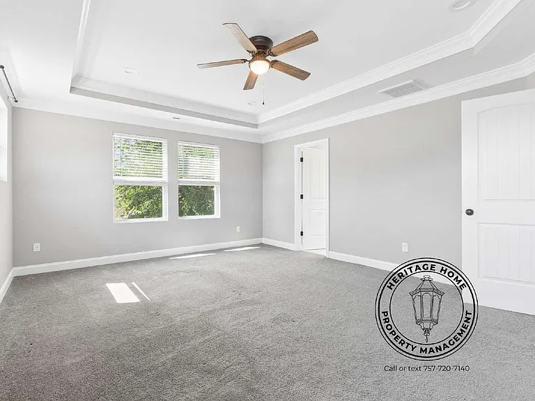 532 Harriett St — Photo 11