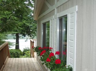 7384 NE Manual Rd, Bainbridge Island, WA 98110