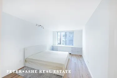 Rented by Peter Ashe