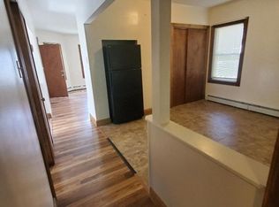 442 Coggeshall St #2, Fall River, MA 02721