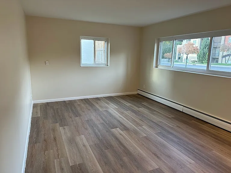 4345 S Highland Dr #D — Photo 5