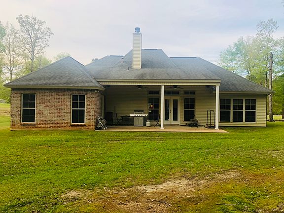 5th image of 1417 Lake Dr