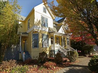 1032 SE Franklin St, Portland, OR 97202