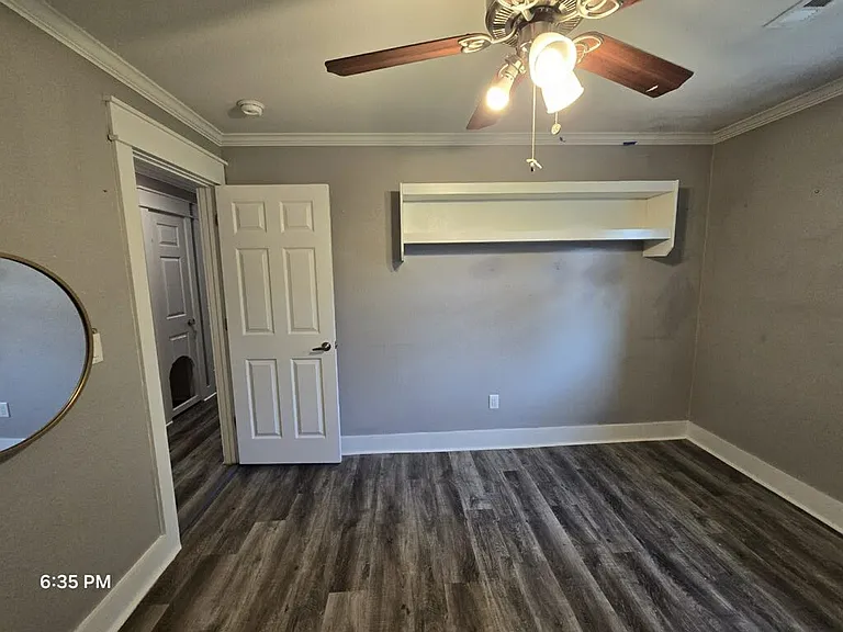 2307 Beth Ln — Photo 12