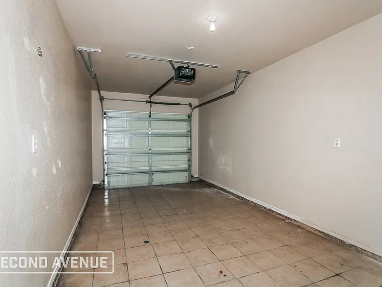 5541 Candace St — Photo 21