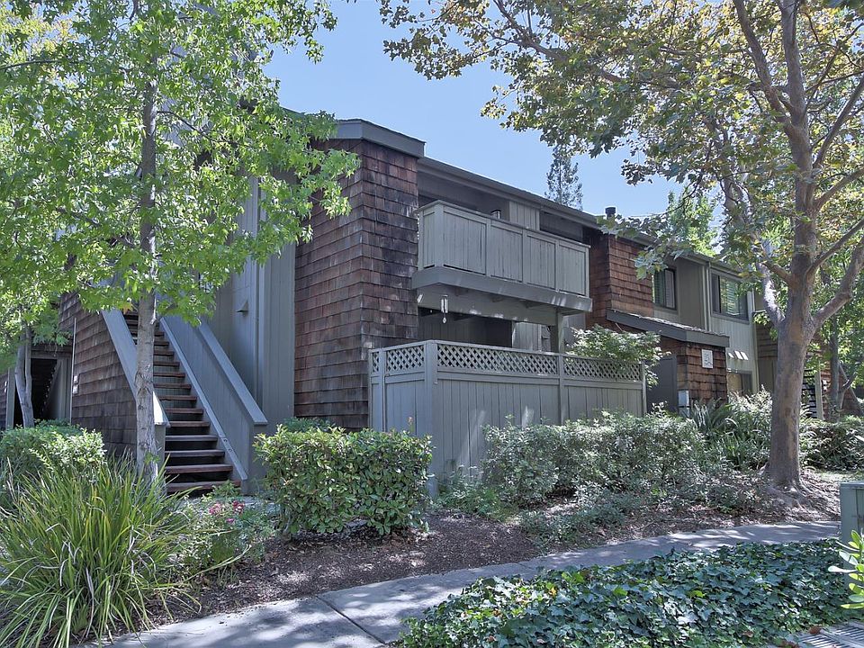 1st image of 1109 La Terrace Cir