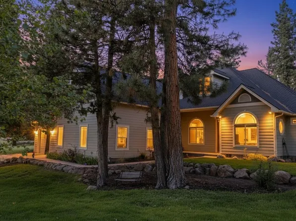 10421 Kestrel Rd, Klamath Falls, OR 97601