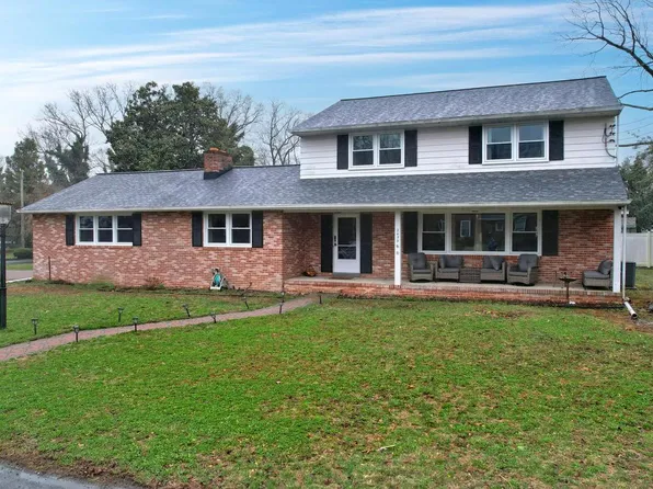 2459 Buttonwood Dr, Vineland, NJ 08361