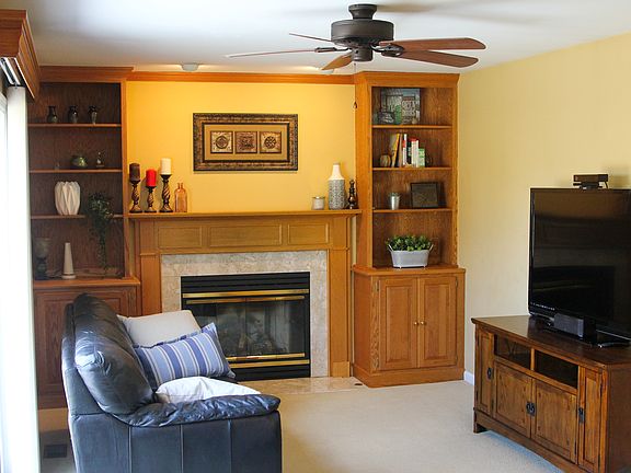 5th image of 104 Dasher Ave