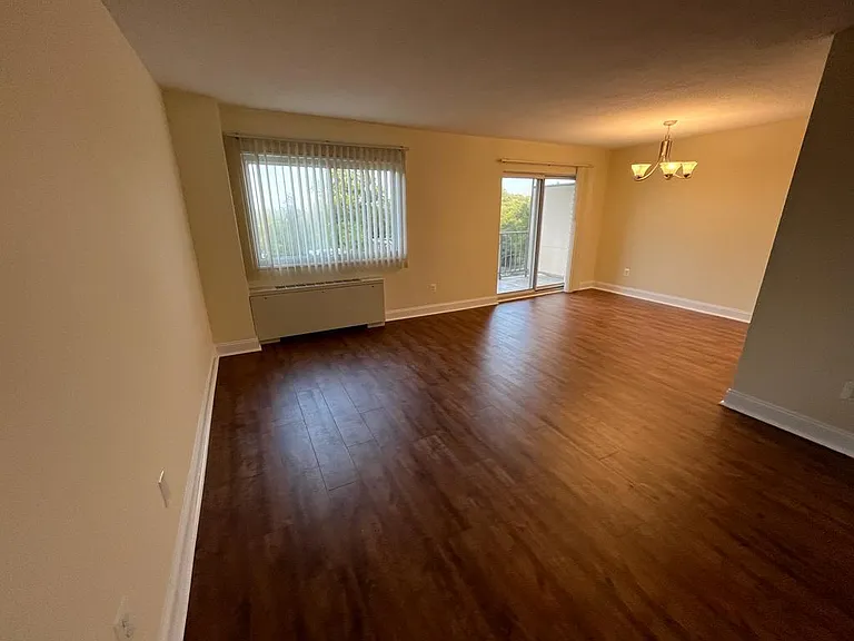 1121 University Blvd W #604 — Photo 20