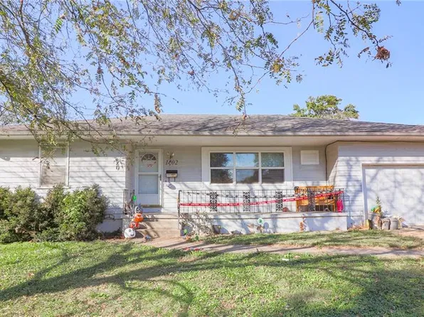 1402 S Quincy Ave, Sedalia, MO 65301