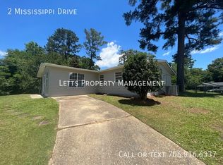 2 Mississippi Dr, Phenix City, AL 36869