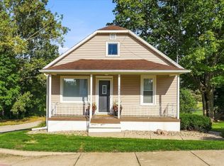 123 N Milwaukee St, Mark, IL 61340