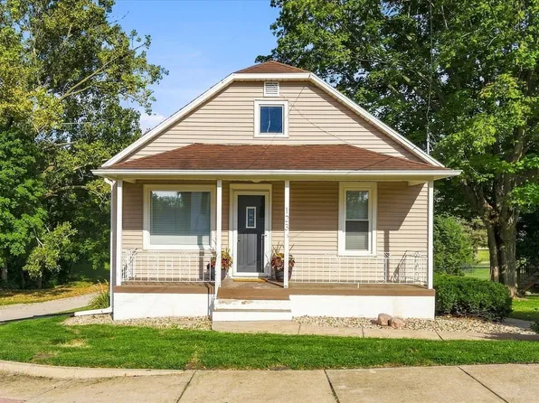 123 N Milwaukee St, Mark, IL 61340