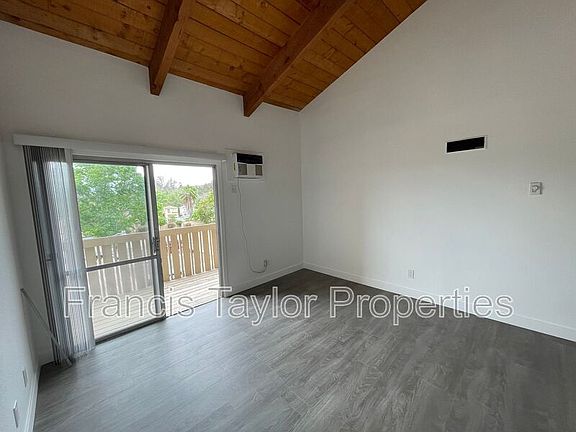 2nd image of 1050 Rock Springs Rd Unit 212