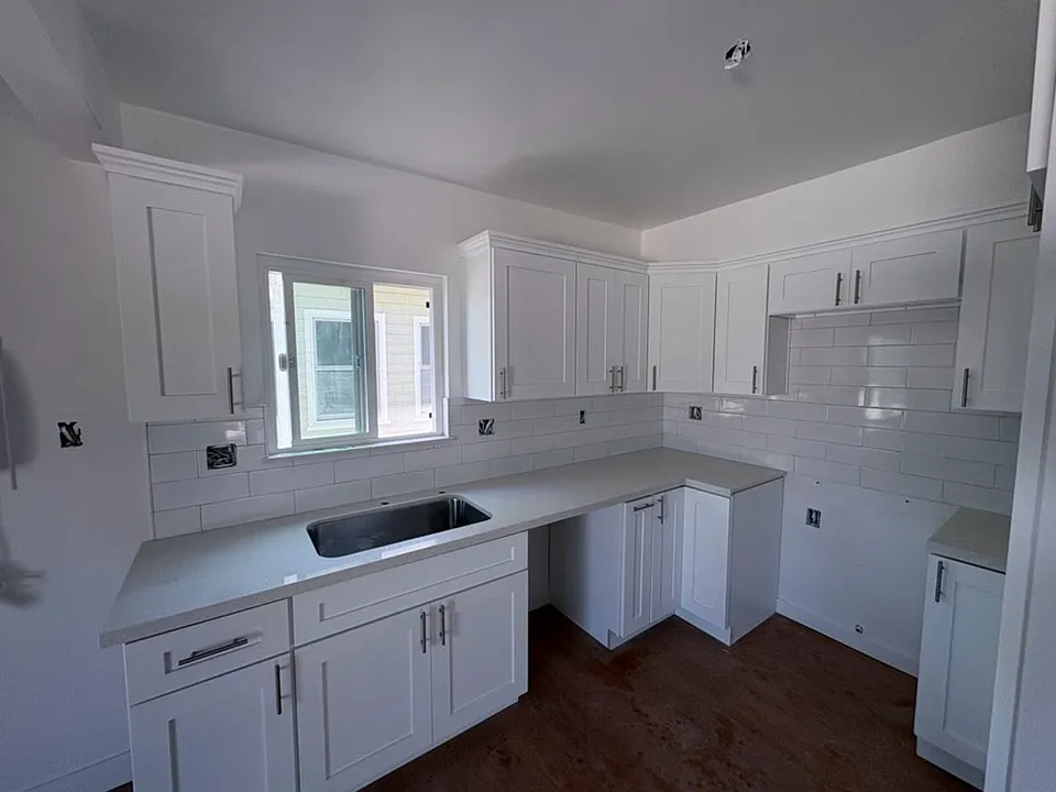 1765 College View Pl