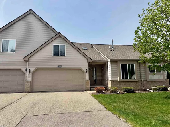 38006 Mitchell St, Grand Blanc, MI 48439