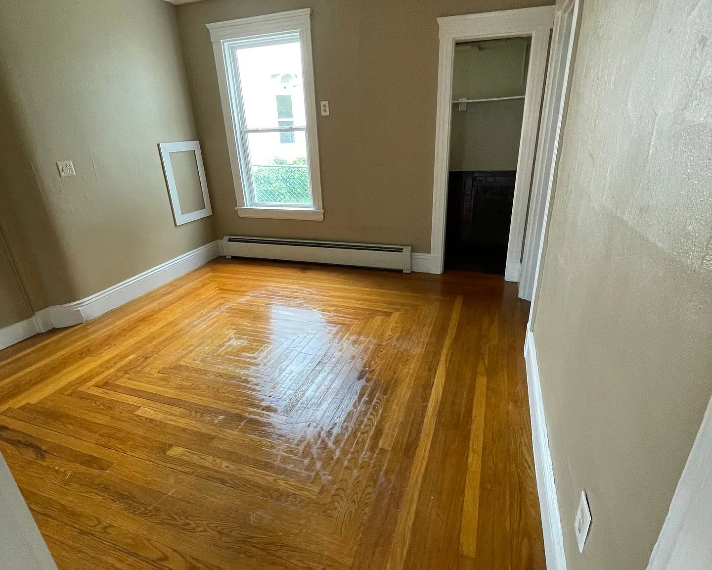 7 Park Place — Photo 1
