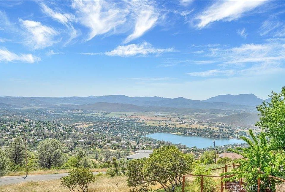 1st image of 15909 Little Peak Rd