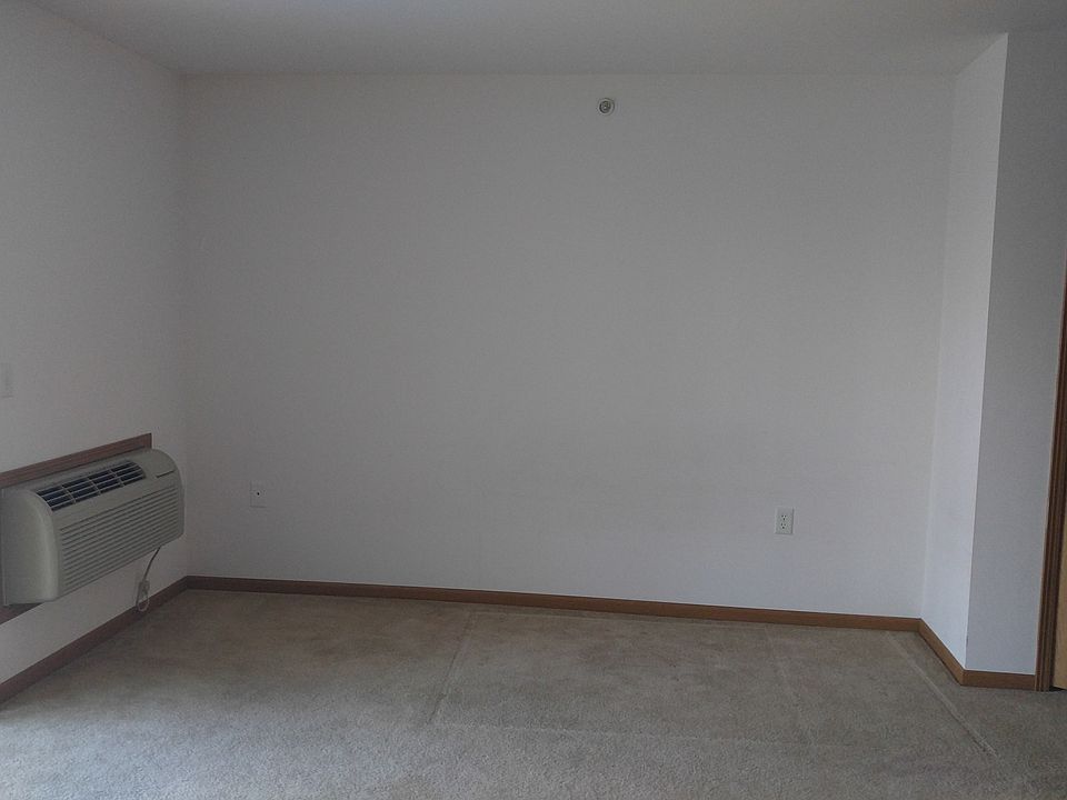 Building Photo 3