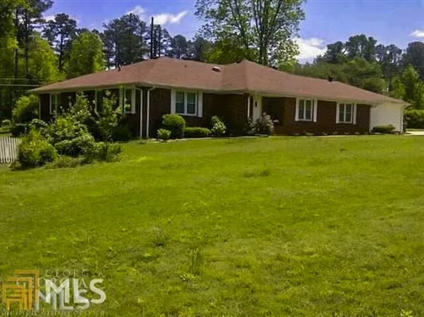 101 N Ole Hickory Trl, Carrollton, GA 30117