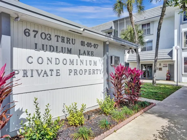 6705 NW 169th St APT C112, Hialeah, FL 33015
