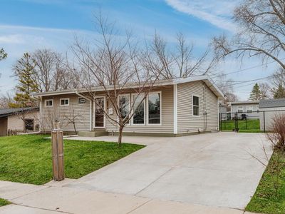 5623 Bentwood LANE, Greendale, WI, 53129