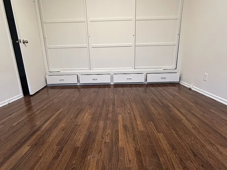 1933 S Palm Grove Ave — Photo 13
