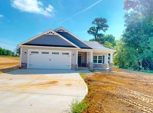 1518 Antioch Rd, Pikeville, NC 27863