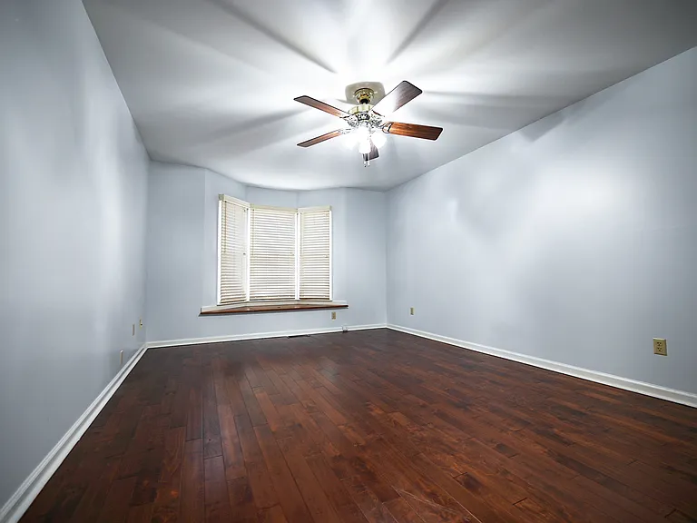 1st bedroom