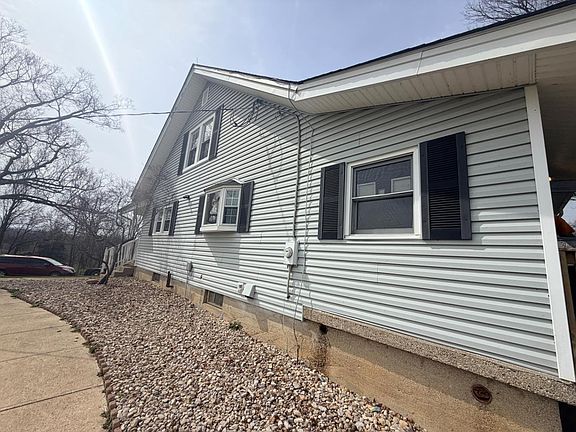 4th image of 4035 Calihan Rd