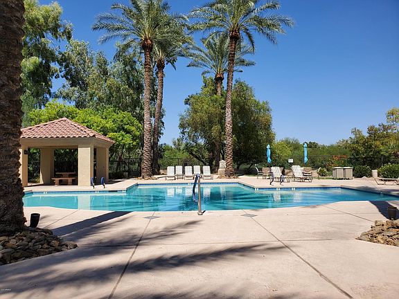 Lovely Community Pool