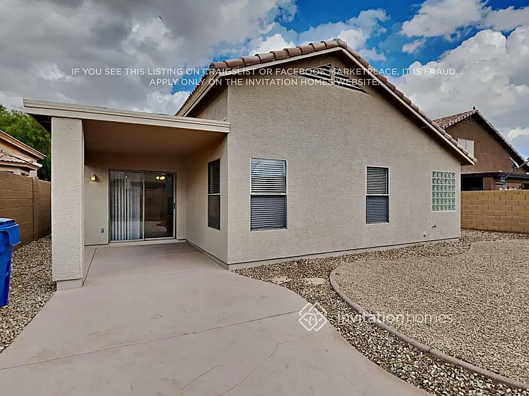 13737 W Solano Dr — Photo 17