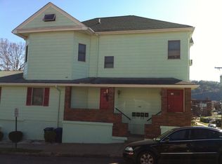 100 N 8th St APT D, Martins Ferry, OH 43935