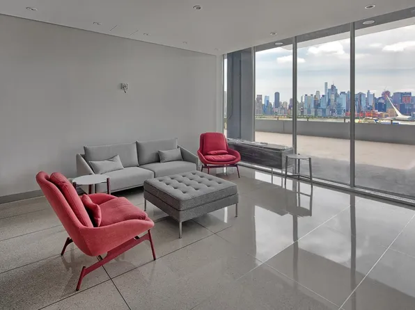 6050 Blvd East image 25 of 33