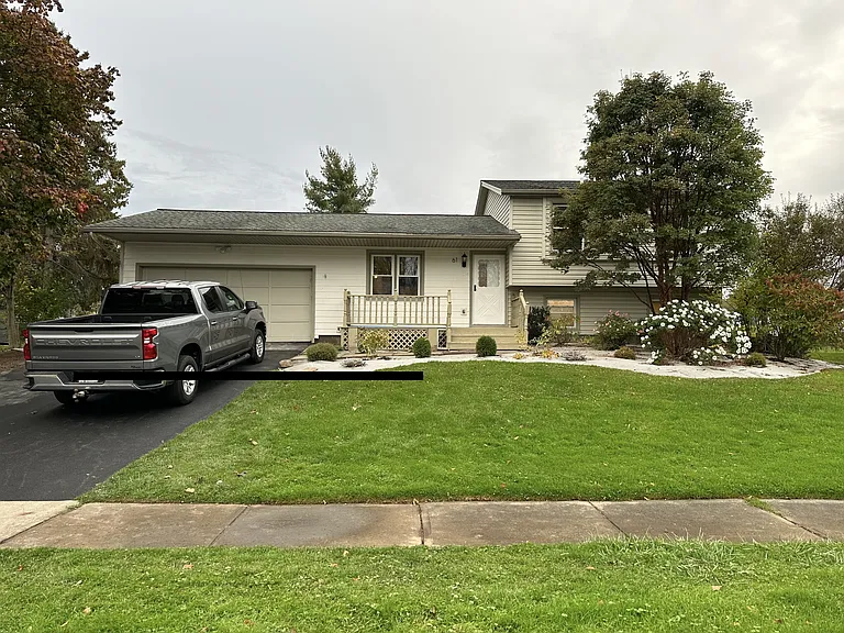 61 Grandview Ln — Photo 15