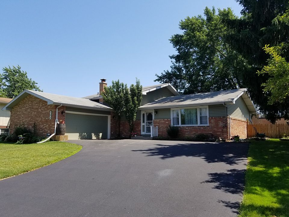 1st image of 120 Kimber Dr