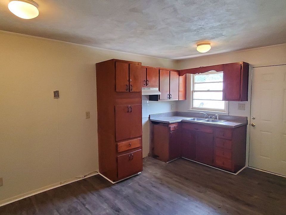 513 Pine Street Apartment Rentals Greensboro, NC Zillow